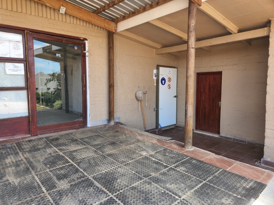 6 Bedroom Property for Sale in Mossel Bay Rural Western Cape